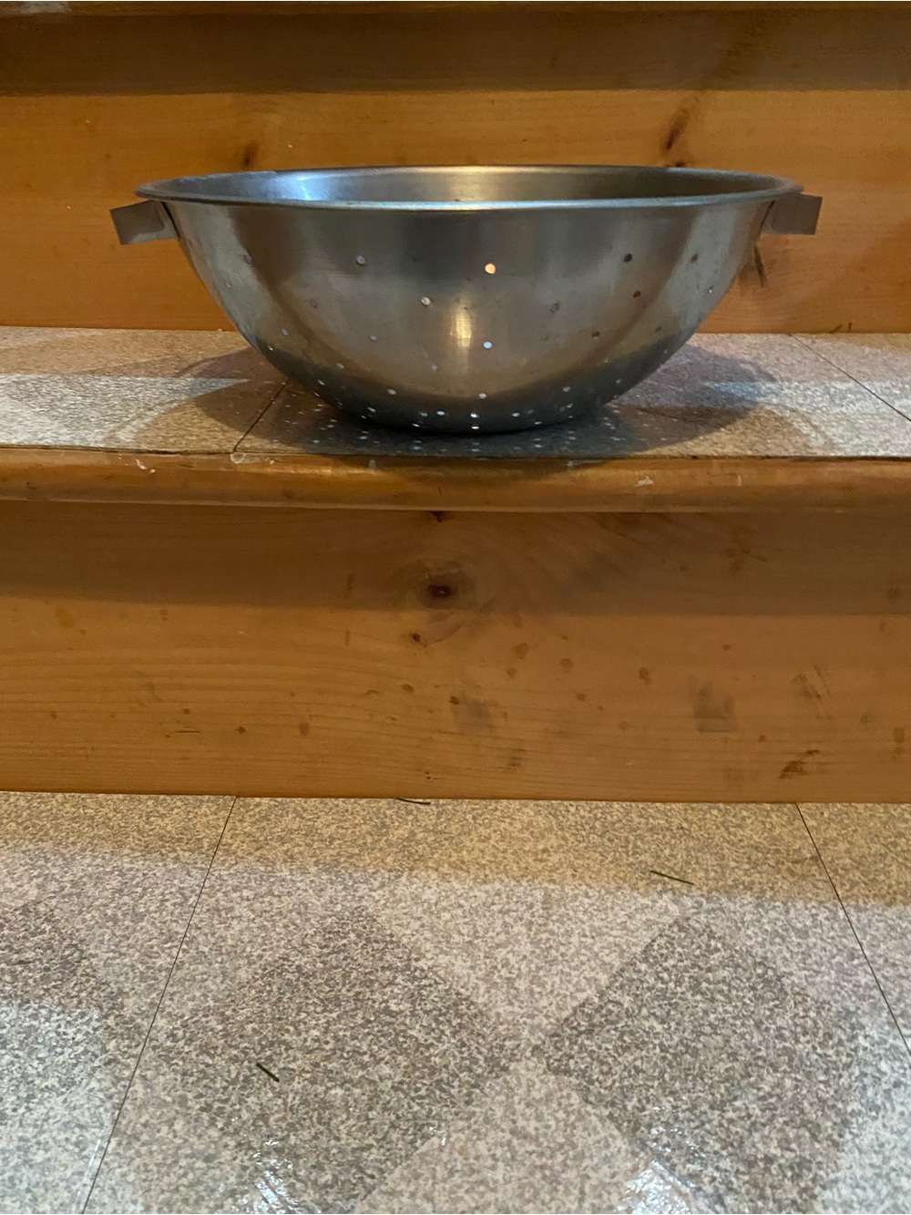 Stainless Steel Kitchen Colander - Silver